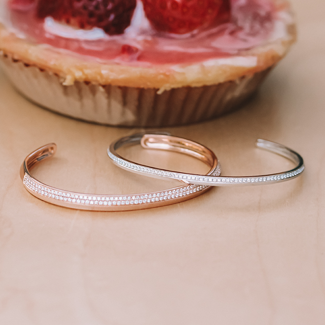 Sleek diamond bangle